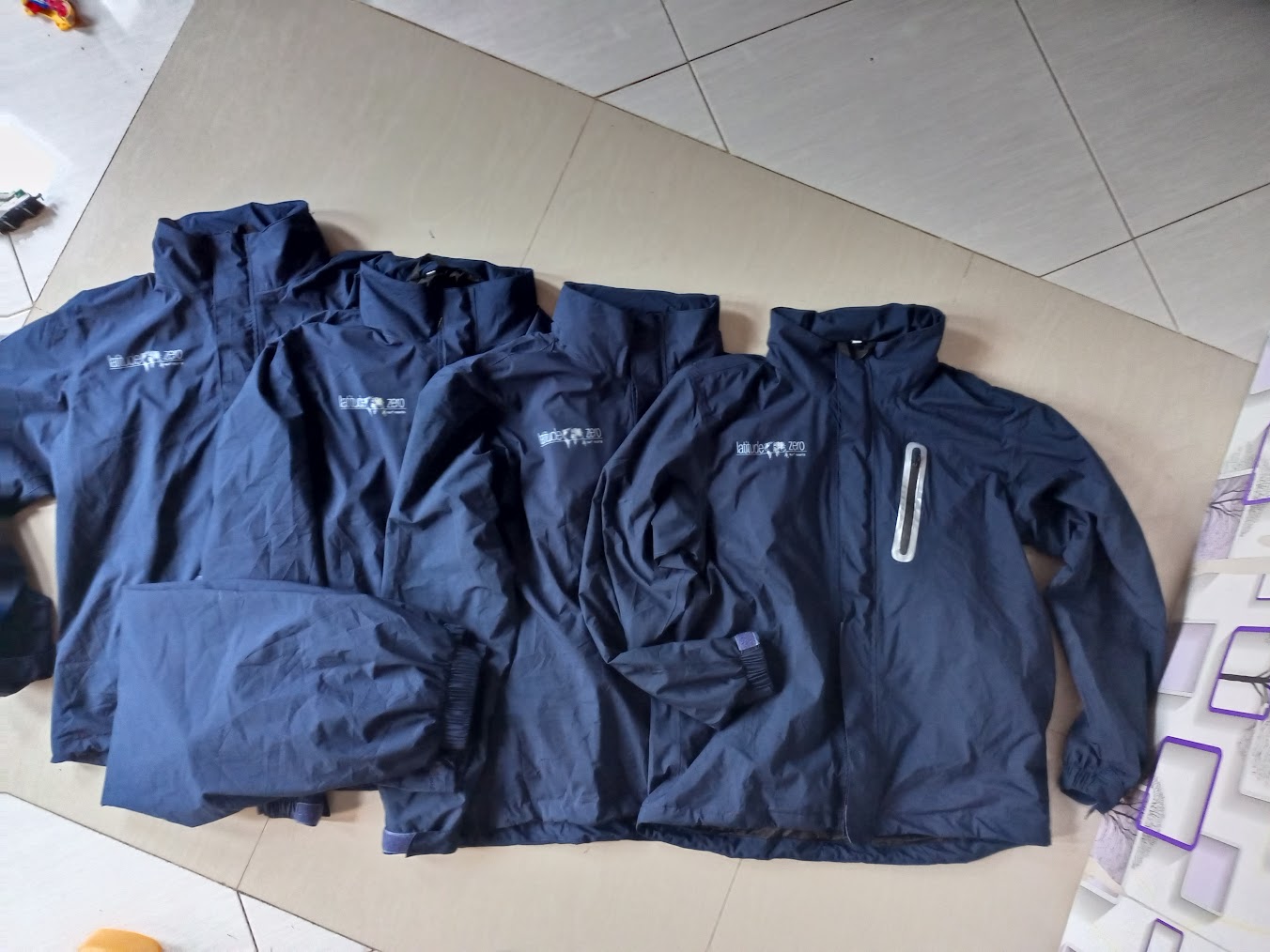 Latitude Zero windbreaker floor