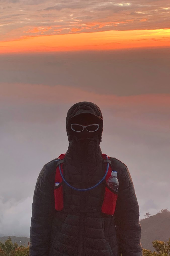 Oura puffer mountain sunrise